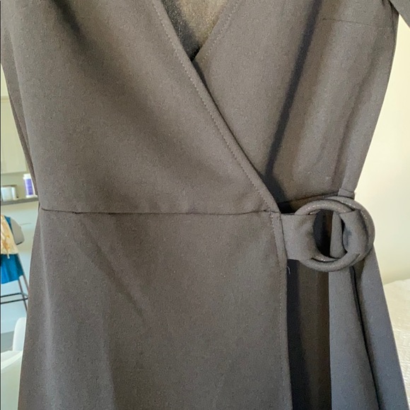 Black Romper! Super flattering! - Picture 2 of 4